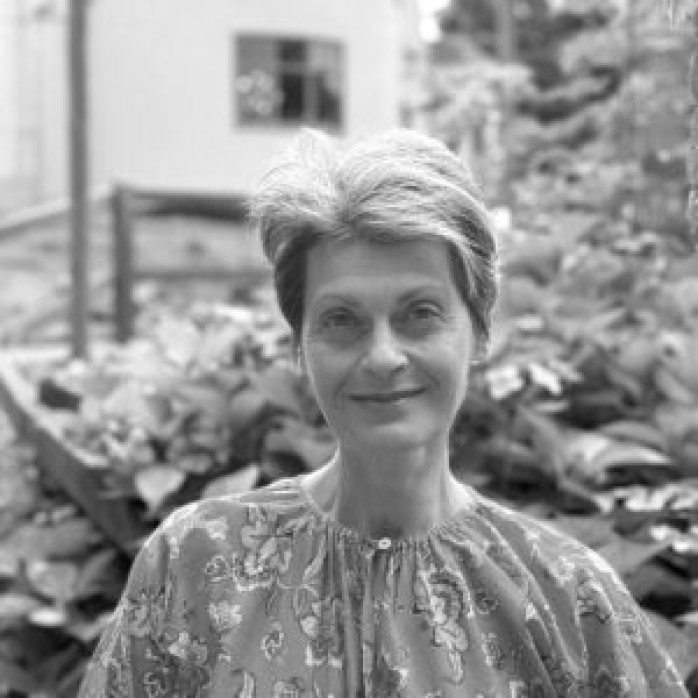 Helen-Ritchie-bw-e1728989226359-300x300-c-default